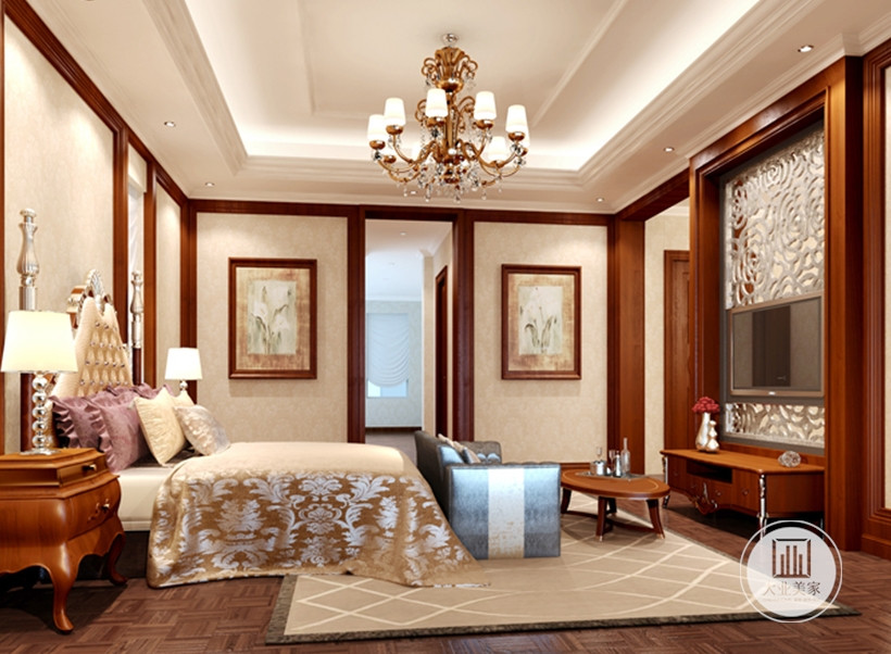 三楼卧室的设计采用了红木家具装饰，既不影响古典美感，又增加一份高贵端庄，可见业主本身也是一位喜爱文化典雅之人