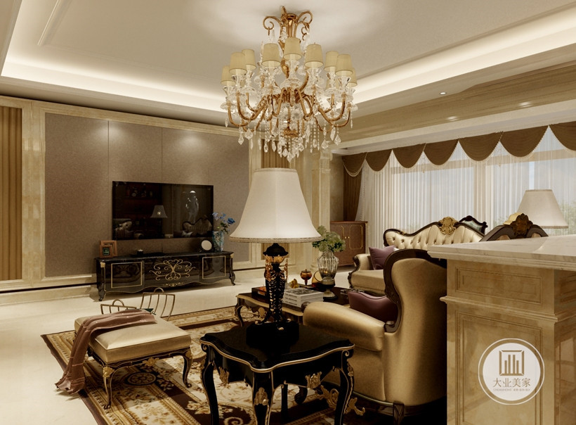 客厅，用大量的米黄主调渲染古典温馨的氛围，而灯具则是画龙点睛的部分，将古典与轻奢融合，铺展韵味。